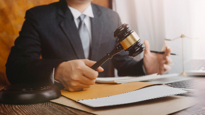 Derecho con Mención en Derecho de Empresa